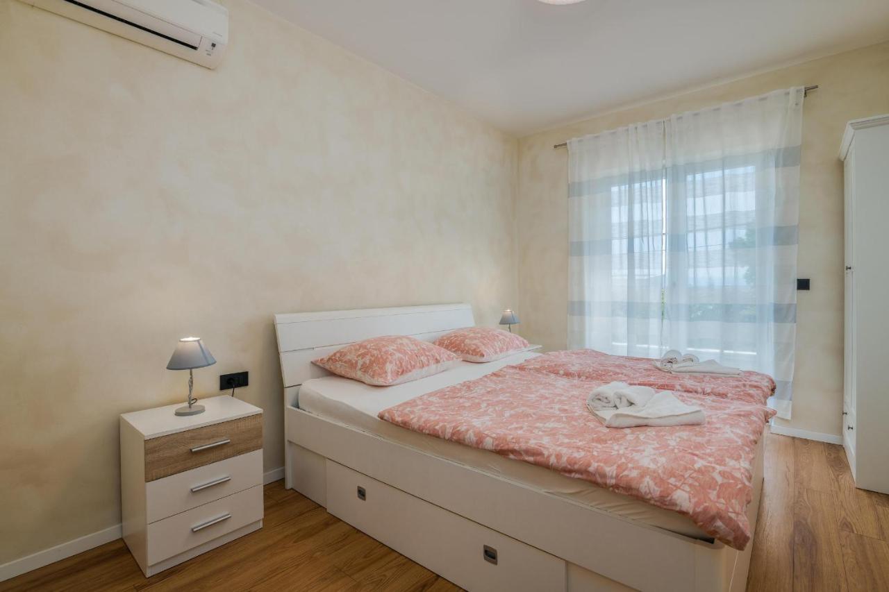 Villa Augusta Malinska Extérieur photo
