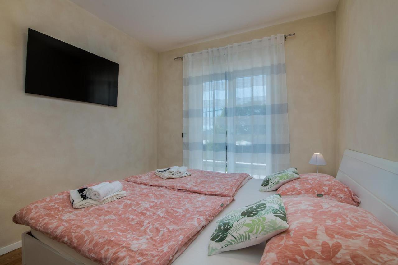 Villa Augusta Malinska Extérieur photo