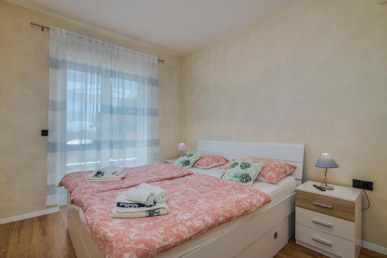 Villa Augusta Malinska Extérieur photo
